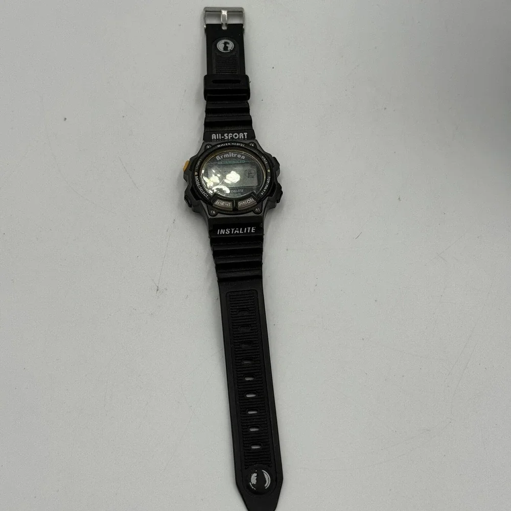 ARMITRON Instalite All Sport Wristwatch 100R Needs Battery Untested